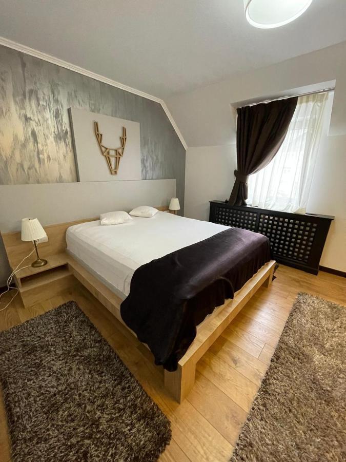Pensiune Restaurant Capra Neagra مويزي المظهر الخارجي الصورة