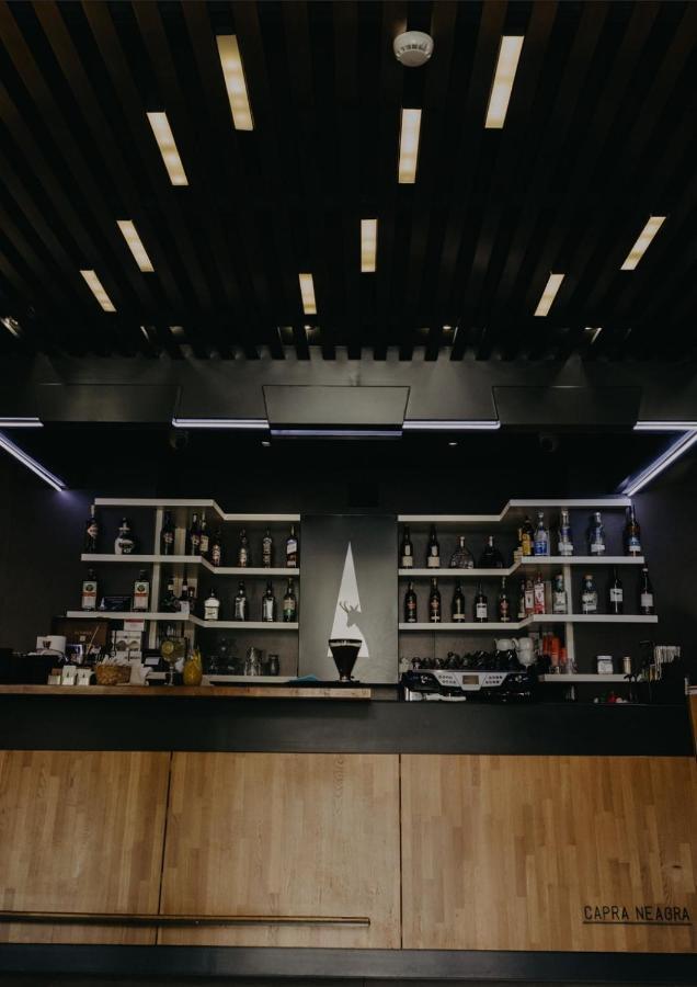 Pensiune Restaurant Capra Neagra مويزي المظهر الخارجي الصورة